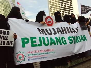 Inilah Kepanikan Islamophobia terhadap Formalisasi Syari'at Islam 