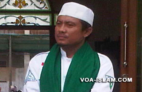 Panglima Laskar FPI Sinyalir Oknum TNI Ikut Serang Pos FPI Sukaraja