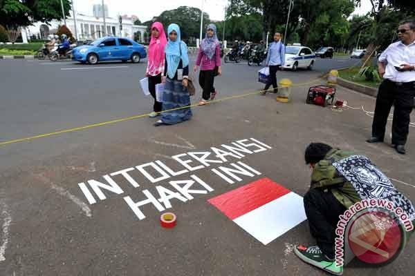 Lebay Jemaat HKBP Filadelfia & GKI Yasmin Natal di Depan Istana Negara