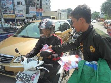 Pelajar Muslim Kota Bekasi Turun Jalan Tolak Valentine's Day