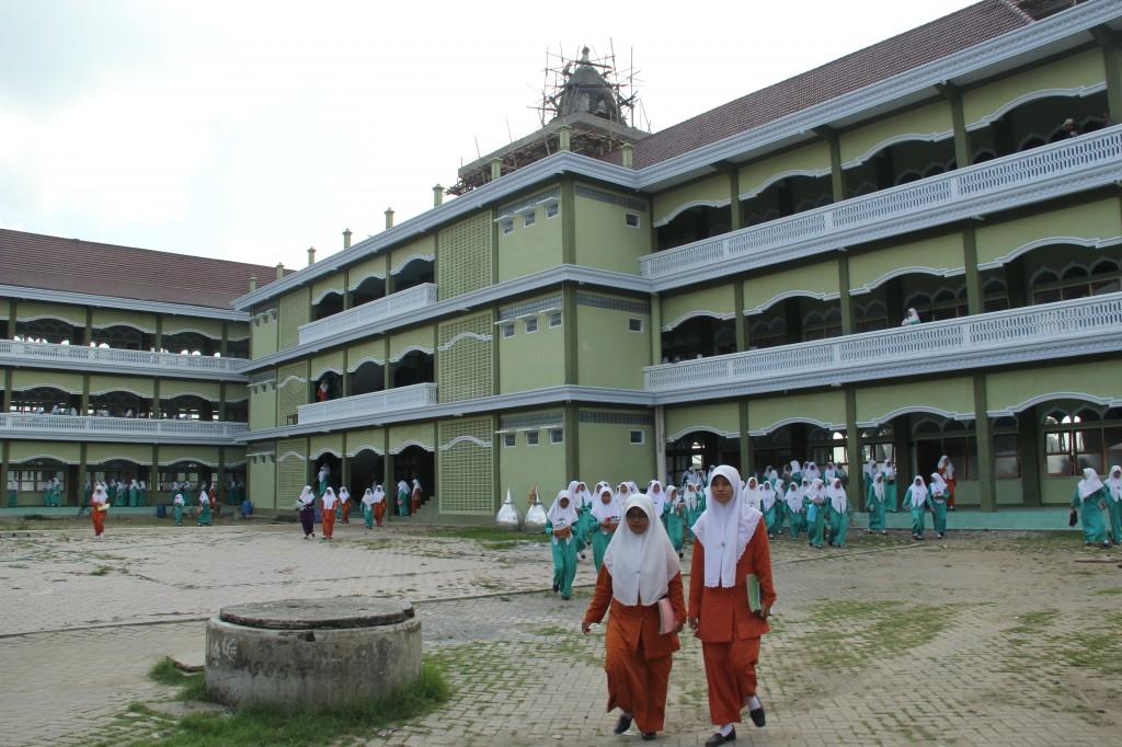 Pondok Pesantren Darussalam Tidak Berafiliasi Ke Salah Satu Calon Presiden