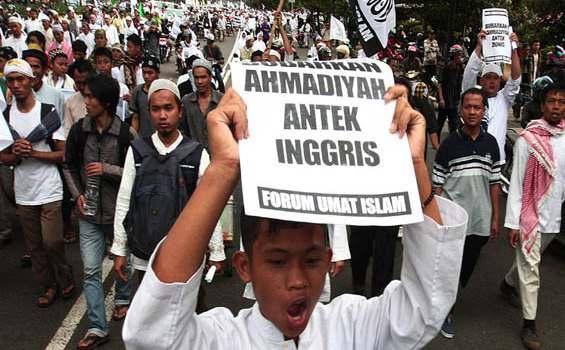 PUSHAMI: Ahmadiyah dan Polisi Langgar SKB Tiga Menteri