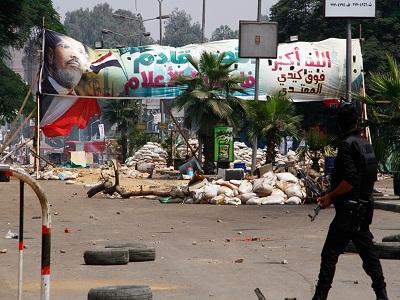 Marah Atas Pembantaian, Pendukung Mursi Bentrok dengan Aparat di Beberapa Provinsi