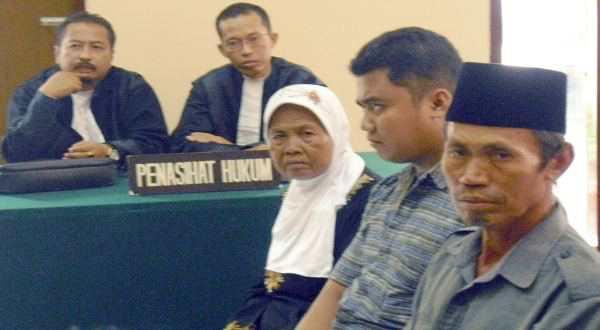 Mengharukan, Akhirnya Nenek Artija Berdamai dengan Putrinya