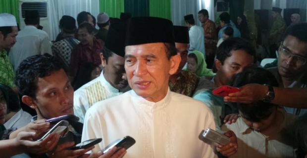 Menteri Agama Suryadarma Ali Menyerukan Miss World Dibatalkan