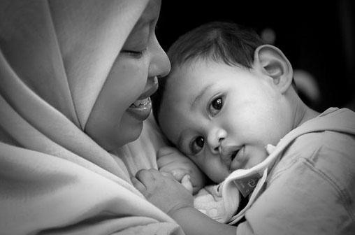 Dalamnya Kasih Sayang Bunda Tak Cukup Diingat Satu Hari Saja