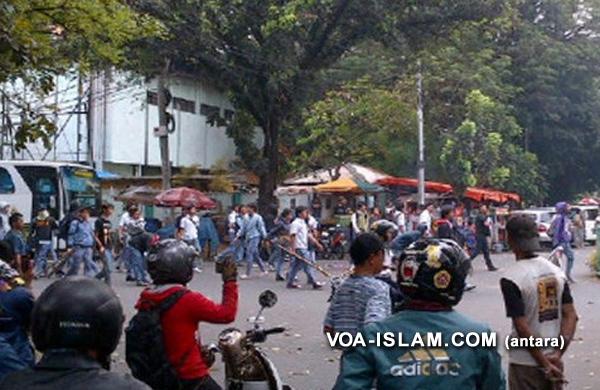 Kenapa Tawuran Pelajar tak Dikatakan Radikal atau Teroris?