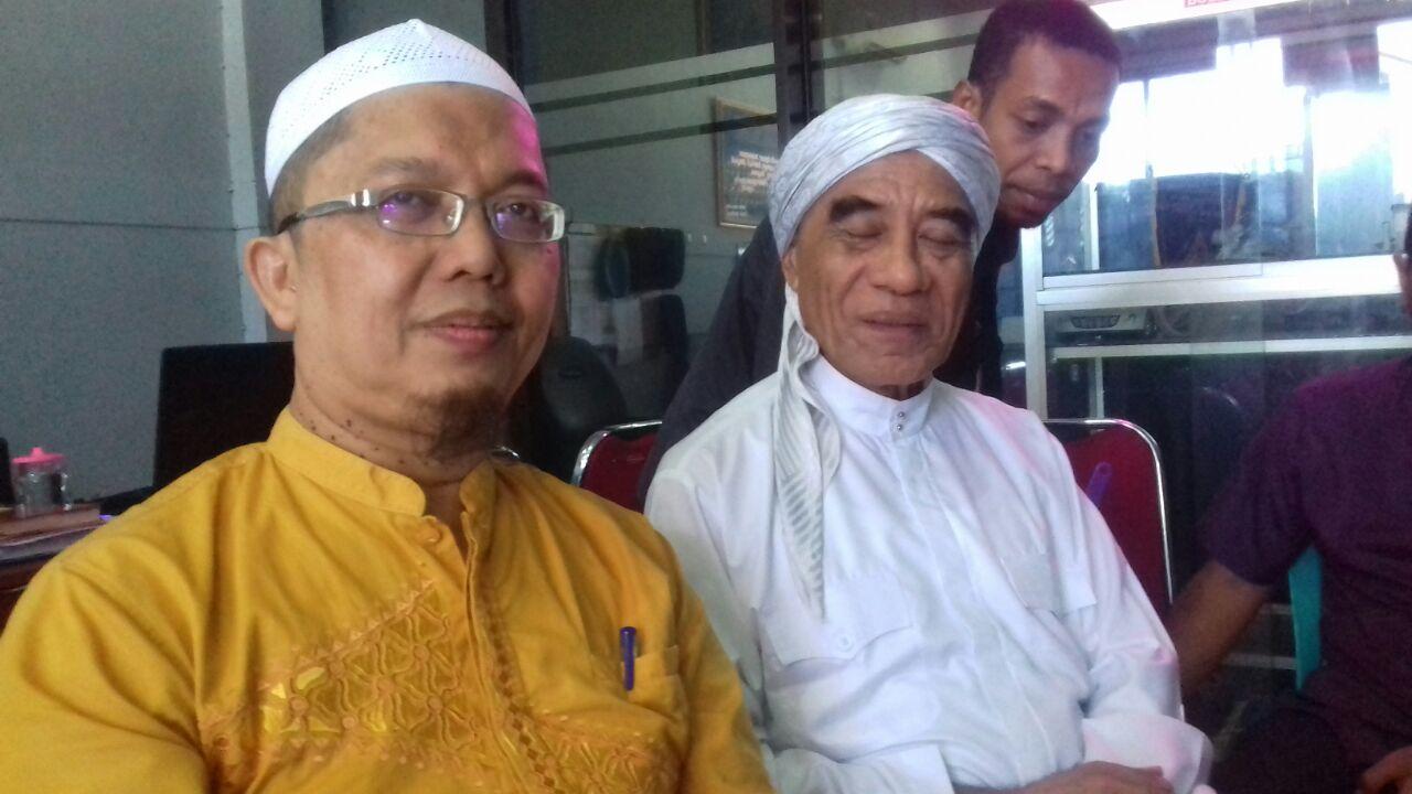 Pimpinan Ponpes Al Islah Bondowoso Jamin Penangguhan Alfian Tanjung 