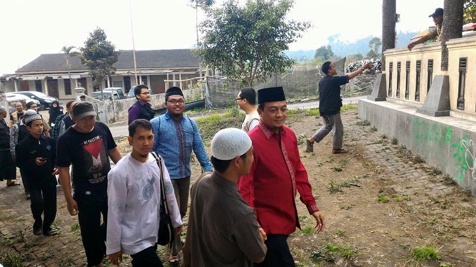 Ustadz Bachtiar Nasir & AQL Yogjakarta Gelar Tabligh Akbar, Baksos di Lereng Merapi