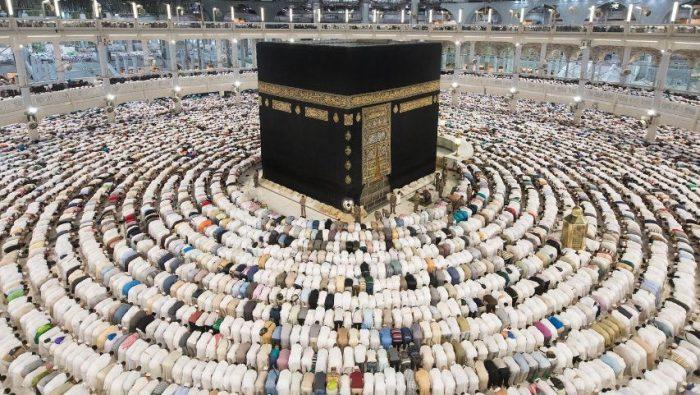 Ibadah Haji dan Keniscayaan Persatuan Umat 