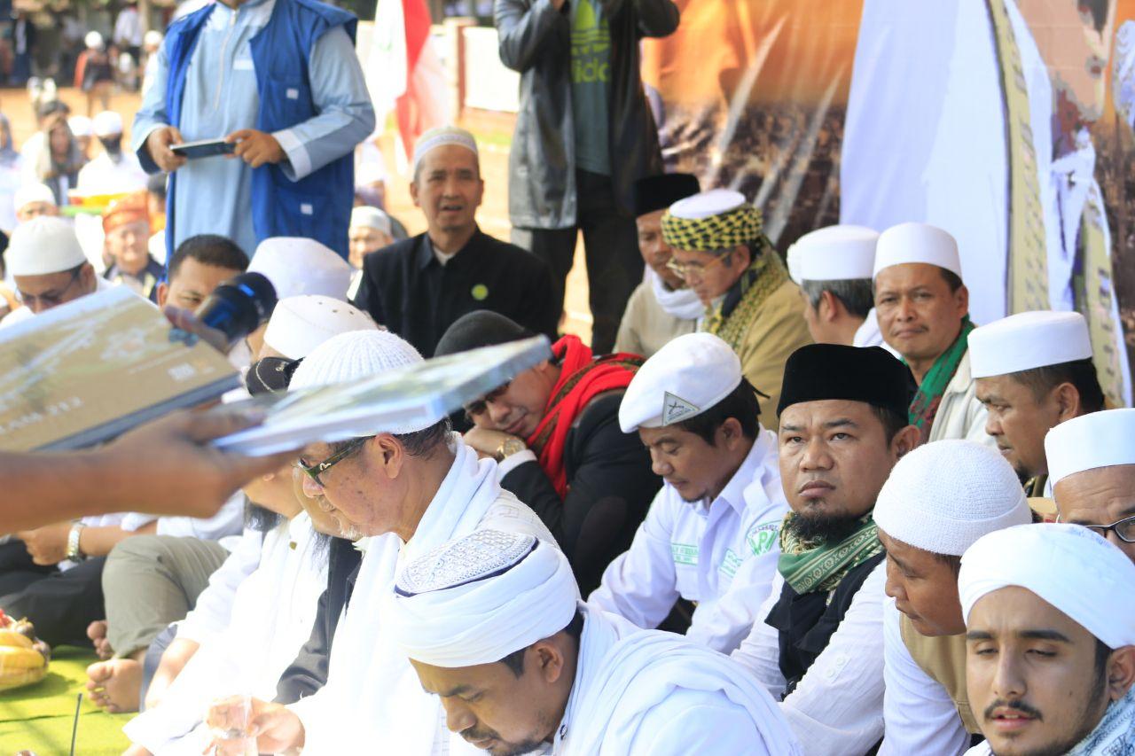 Habib Rizieq: Umat Islam Jangan Berpecah-Belah 