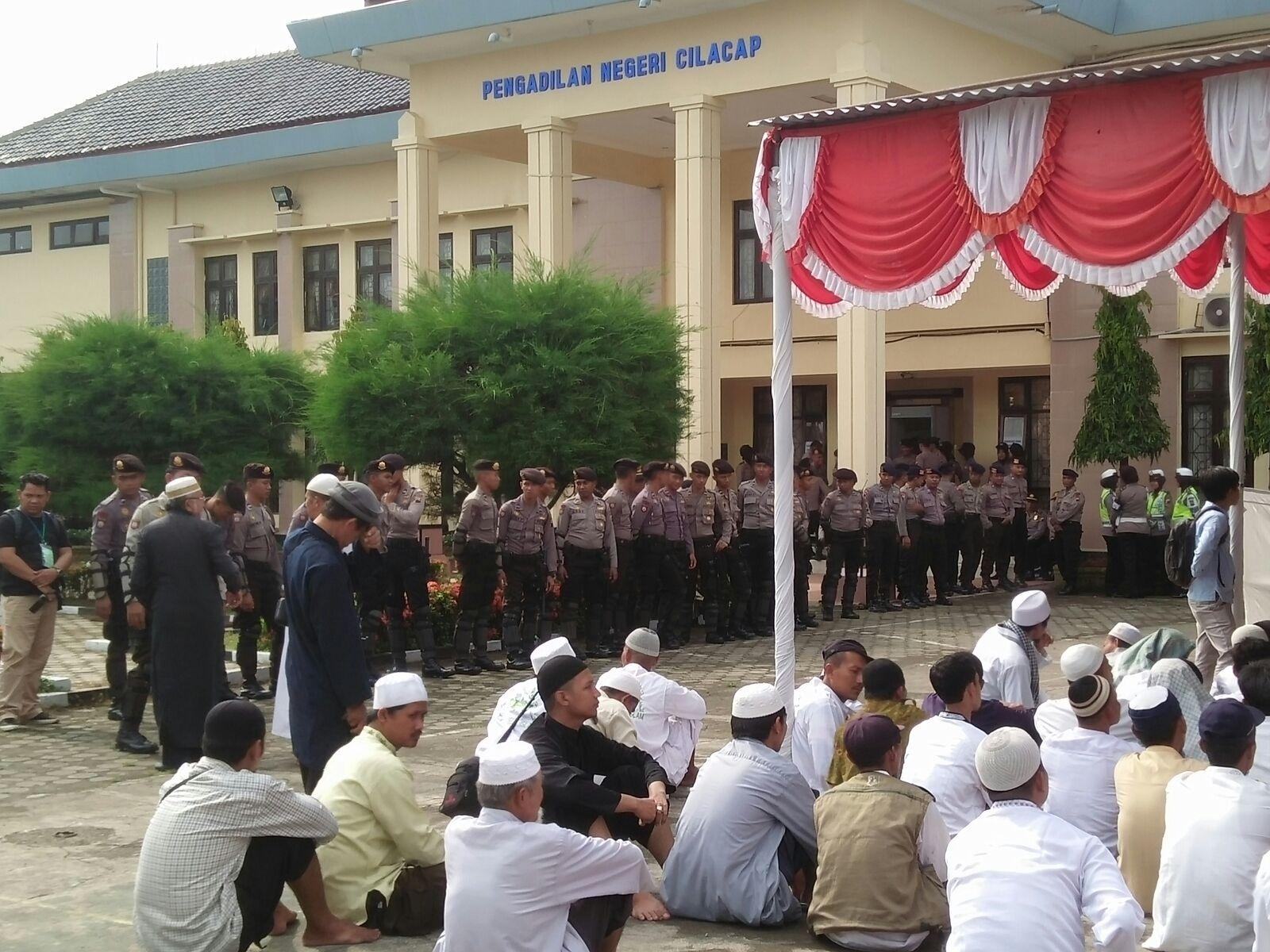 TPM Hadirkan 5 Saksi Kunci yang Meringankan dalam Kasus Ustadz Abu Bakar Baasyir