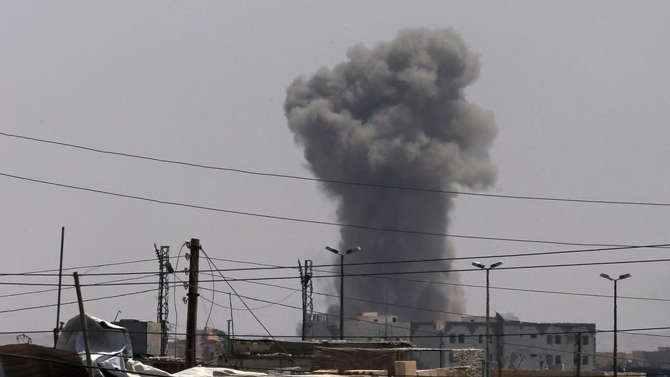 Serangan Bom Ganda Tewaskan Setidaknya 15 Orang di Raqqah Suriah Serangan Bom Ganda Tewaskan Setidaknya 15 Orang di Raqqah Suriah