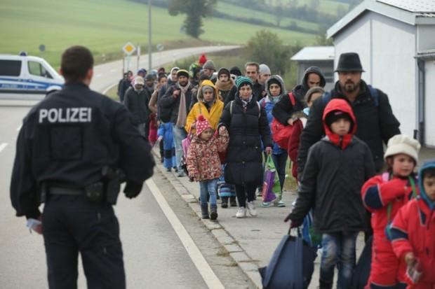 Partai Jerman Pendukung Gerakan Anti-Islam Sarankan Polisi Tembak Pencari Suaka Jika Diperlukan