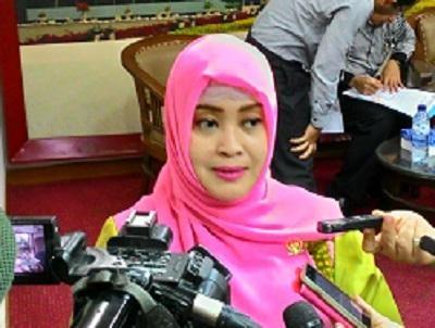 Fahira Idris Minta Dukungan Masyarakat agar UU Larangan Miras Cepat Diberlakukan