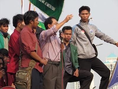 Sri Bintang Pamungkas: Dasar Cina! Mereka Melakukan Mark Up Kereta Cepat