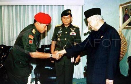 Mantan Kopassus: Jika Saja PKI Menang, Tentara dan Umat Islam akan Dibunuh!