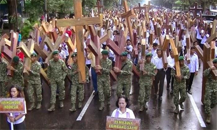 Umat Islam Melemah, Solo Menjadi Kota Salib!