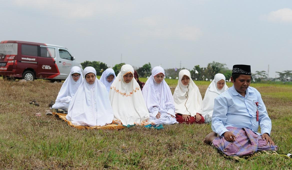 Agar Kemarau Panjang Segera Berakhir, Santri Mahasiswa Malang Gelar Shalat Hajat