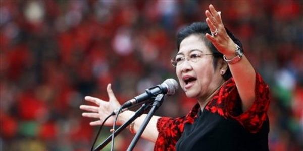 Mega, Jokowi, PDIP, Nasionalis Palsu