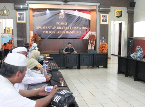 Preman Bertato Rusak Masjid Nurul Ikhlas Cihampelas Hingga Tak Bisa Digunakan