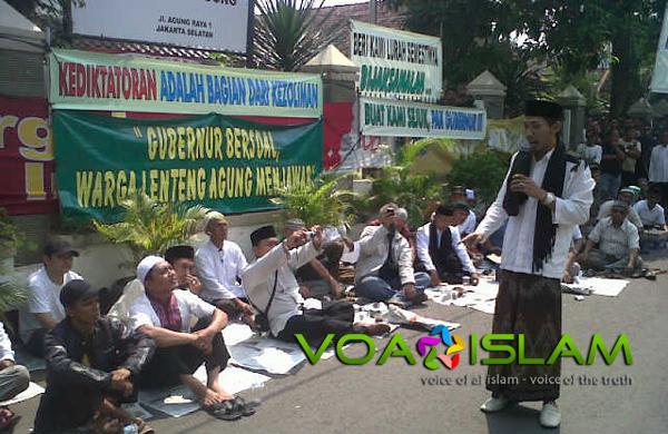 Hari Ini, Kiai, Jamaah Masjid  & Majelis Taklim Kepung Kelurahan LA