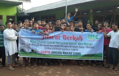 Sedekah Jum'at di Ponpes Al-Izzah, Setu-Bekasi. Mari Gabung!