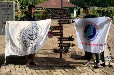 ARM HA-IPB Dukung BEM KM IPB Tanam Mangrove dan Bersih Lingkungan di Pulau Tidung