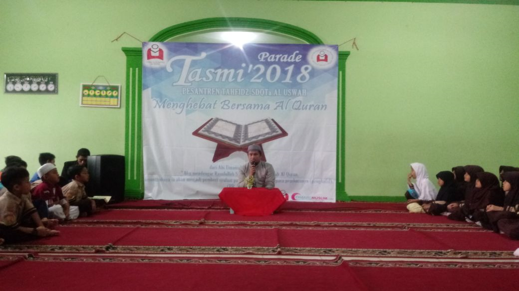 Pesantren Tahfizh Al-Uswah Cianjur Gelar Parade Tasmi