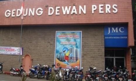 Jurnalis Dikriminalisasi, Dewan Pers Tak Berguna dan Harus Dibubarkan