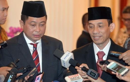 Tanpa Minta Maaf, Duet Menteri Ampas Menjaga Energi Kita 