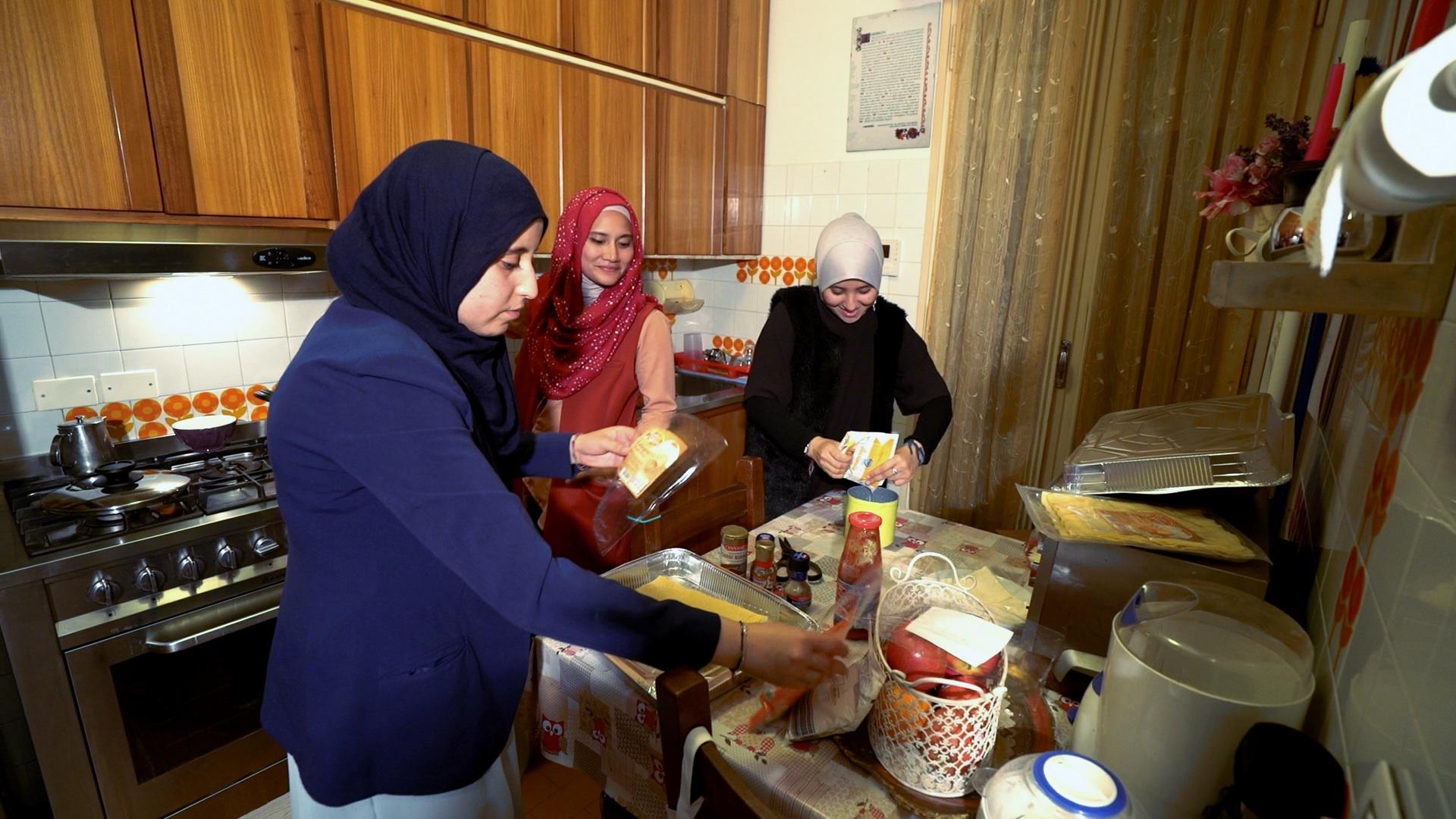 Agar Anak Gadis Tak Gagap di Dapur