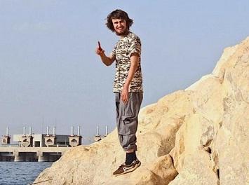 Orang Tua dari 'Jihadi Jack'  Didakwa dengan Pelanggaran Teror