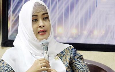 Fahira: Ibu Bercadar Juga Cinta Indonesia