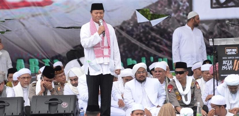 Hidayat Nur Wahid: Karena Hormati Hukum Maka Kita Minta Si Penghina Agama Dihukum