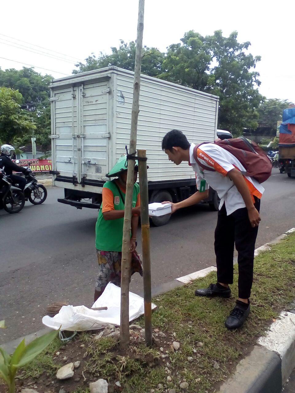 Nasi Bungkus on the Street