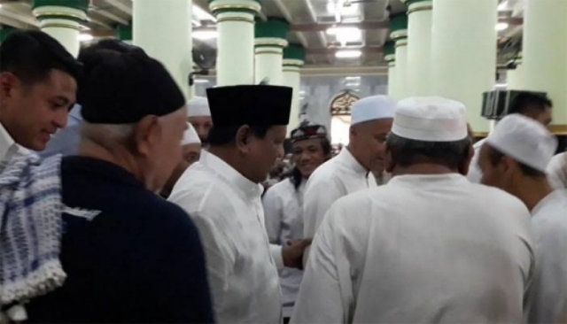 Shalat Jum'at dan Politik