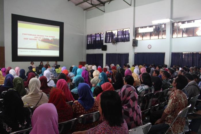 Sinergitas Keluarga dan Sekolah dalam Pendidikan Anak