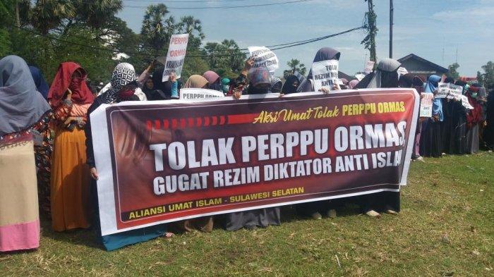 Ironi Negara Hukum: Tolak Perppu