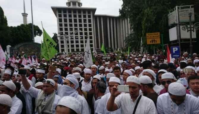 Kapolri Larang Aksi 2 Desember, LBH Jakarta Bereaksi