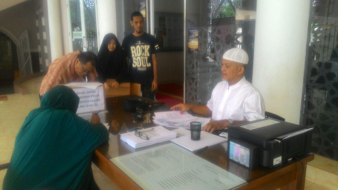 1200 Jamaah Masjid Darussalam Kota Wisata Kumpulkan KTP untuk Surat Kuasa Tuntut Ahok